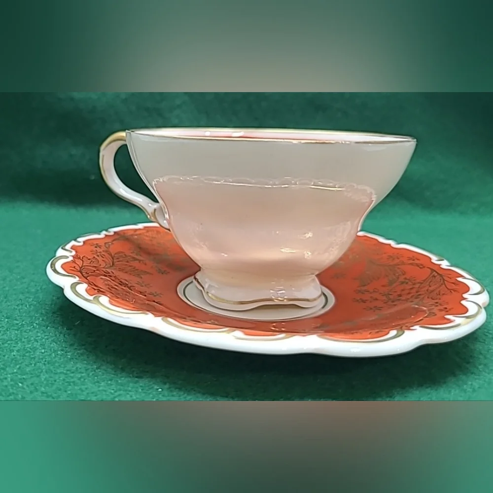 Tea Cup Saucer Lindner Kueps Bavaria Orange and White with gold Bone China‎ rare